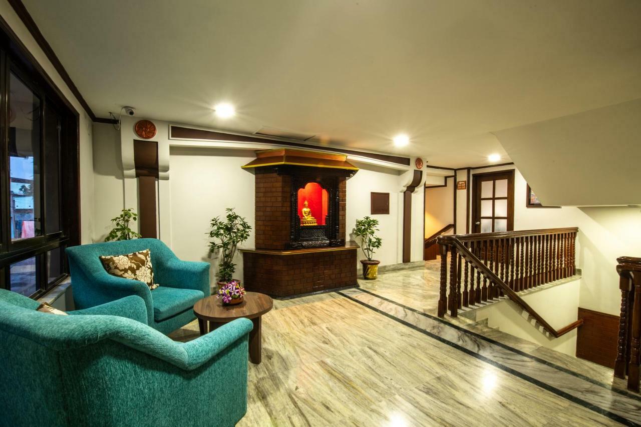 Hotel Nirvana Siddharthanagar ภายนอก รูปภาพ