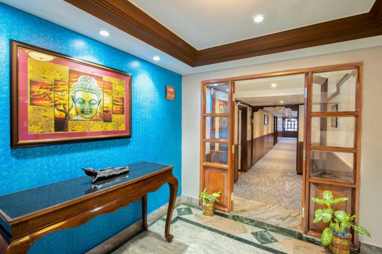 Hotel Nirvana Siddharthanagar ภายนอก รูปภาพ